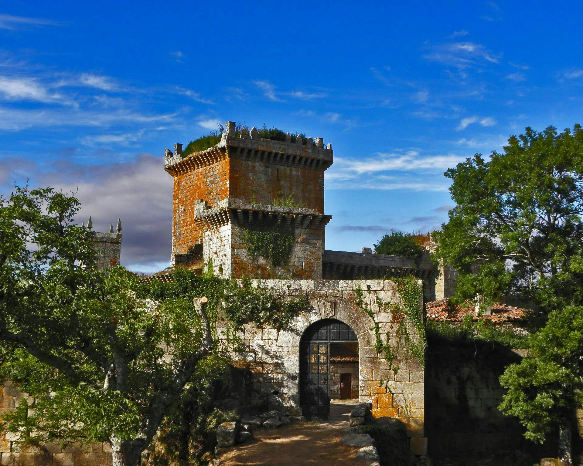 Entrance of the Castle of Pambre in Palas de Rei.